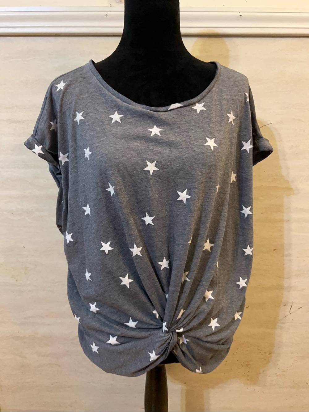Lucky Brand Gray Stars Twist-Front Short Sleeve
Tee.